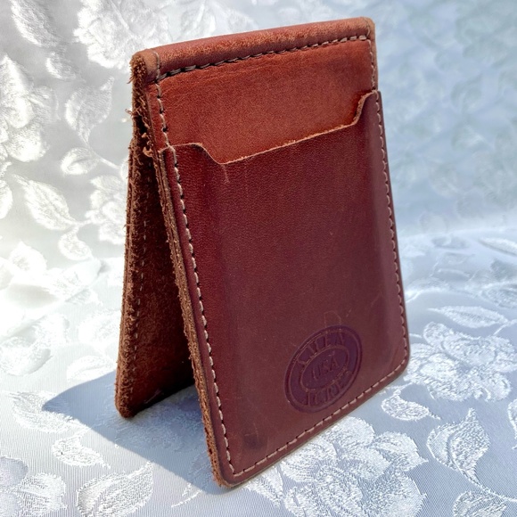 🌟 Amen Acres USA Brown Leather Bi-Fold Wallet - Estate Sale Find! 🌟 - Picture 1 of 5